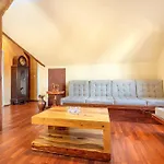 Dachgeschosswohnung Wohllebe Apartment