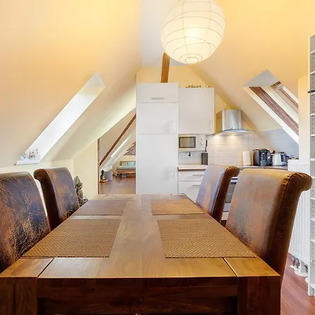 Dachgeschosswohnung Wohllebe