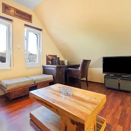 Dachgeschosswohnung Wohllebe Διαμέρισμα