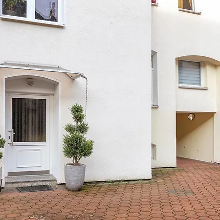 Dachgeschosswohnung Wohllebe Διαμέρισμα