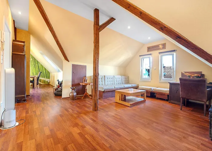 Appartement Dachgeschosswohnung Wohllebe *