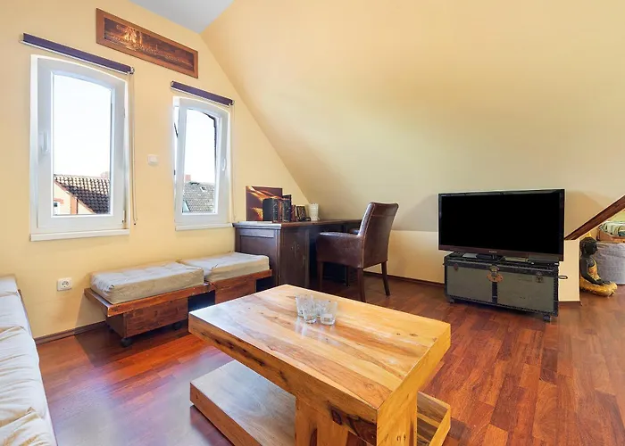 Dachgeschosswohnung Wohllebe