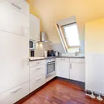 דירה Dachgeschosswohnung Wohllebe *