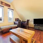Dachgeschosswohnung Wohllebe דירה
